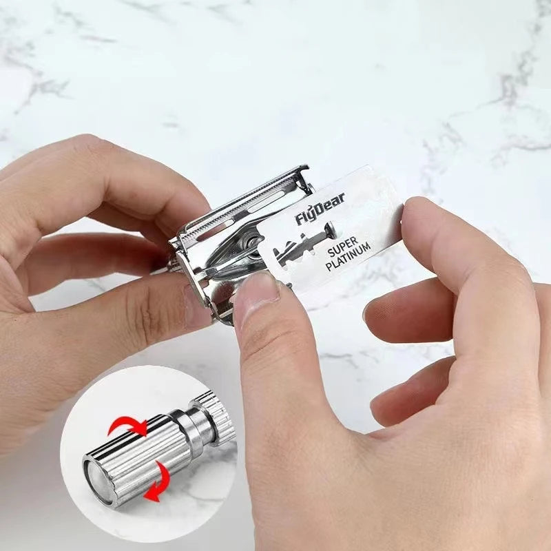 Men's razor with blade